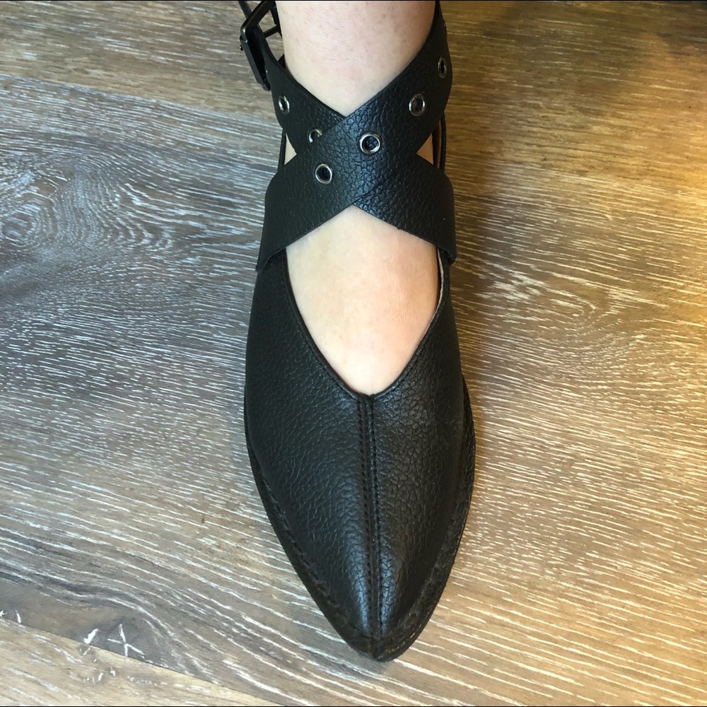 Zara flats